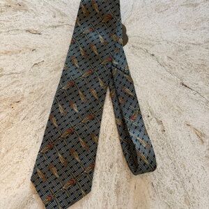 100% european silk geometric tie